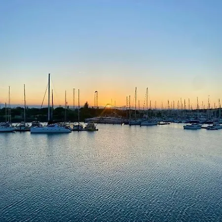 Apartment Avec Superbe Vue Pour 4 Personnes Agde